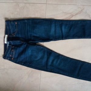 GAP best girlfriend jeans size 24